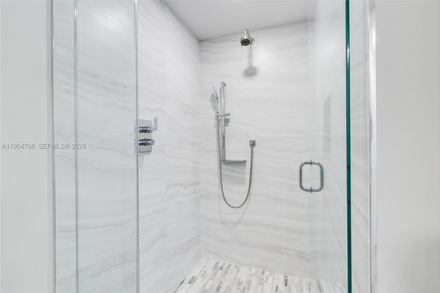 3370 Hidden Bay Drive 303, Aventura, FL 33180