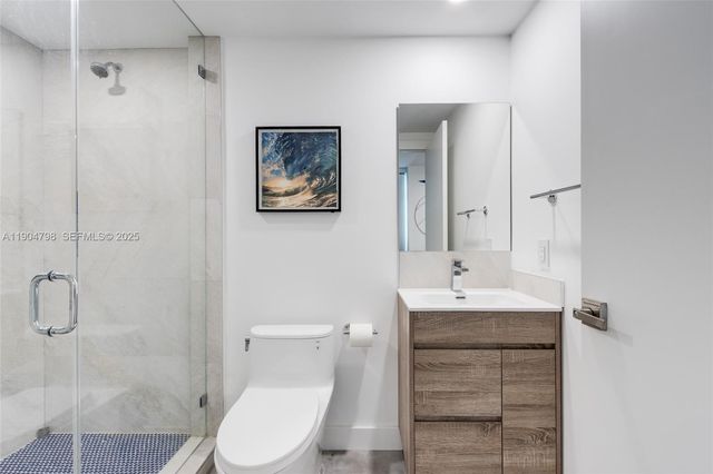 3370 Hidden Bay Drive 303, Aventura, FL 33180