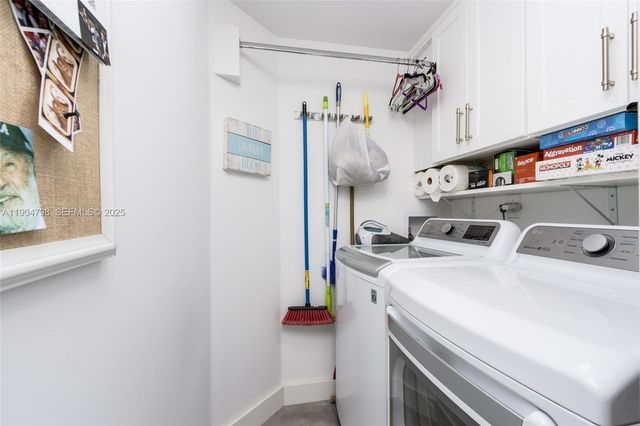 3370 Hidden Bay Drive 303, Aventura, FL 33180