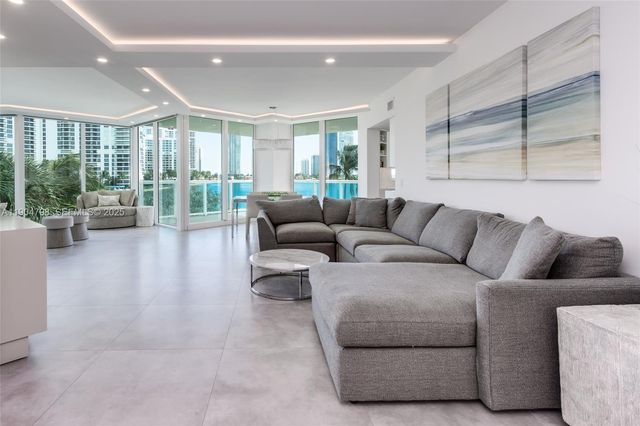 3370 Hidden Bay Drive 303, Aventura, FL 33180