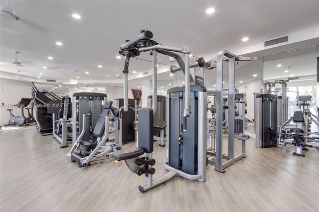 3370 Hidden Bay Drive 303, Aventura, FL 33180