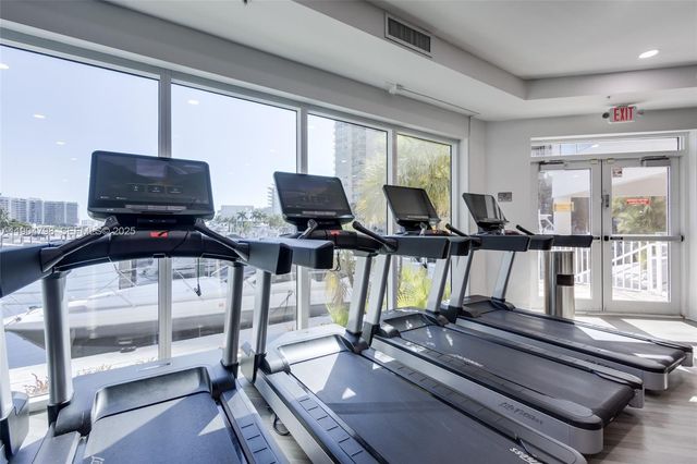 3370 Hidden Bay Drive 303, Aventura, FL 33180
