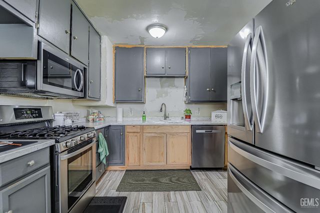 6200 Wright Avenue, Bakersfield, CA 93308