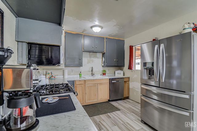 6200 Wright Avenue, Bakersfield, CA 93308