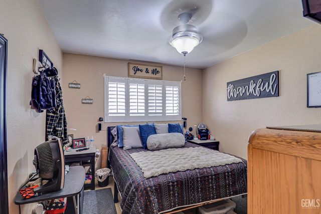 6200 Wright Avenue, Bakersfield, CA 93308