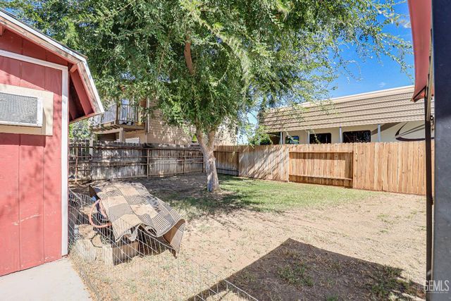 6200 Wright Avenue, Bakersfield, CA 93308