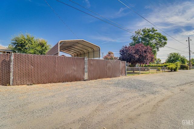 6200 Wright Avenue, Bakersfield, CA 93308