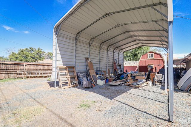 6200 Wright Avenue, Bakersfield, CA 93308