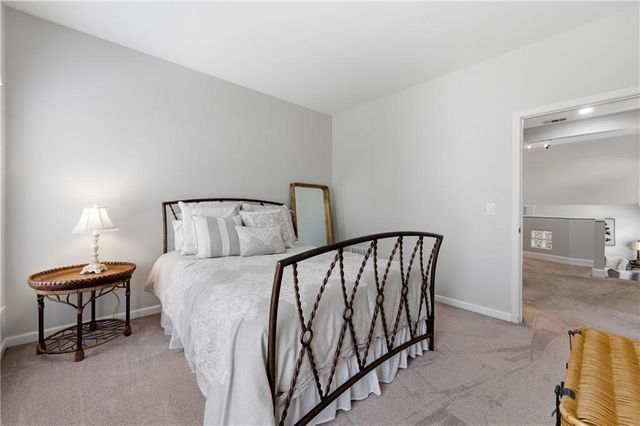 1001 Chestnut Hill SW Road, Marietta, GA 30064