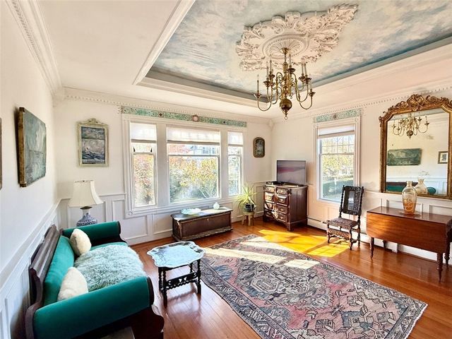 20 Berkeley Avenue 3, Newport, RI 02840