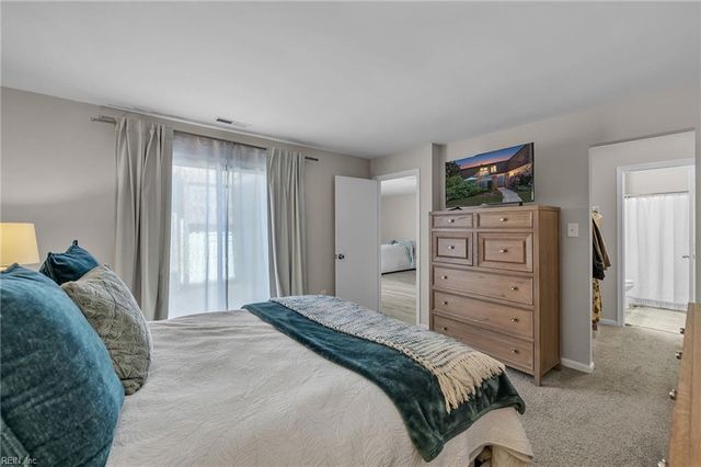 1742 Ocean Bay DR, Virginia Beach, VA 23454