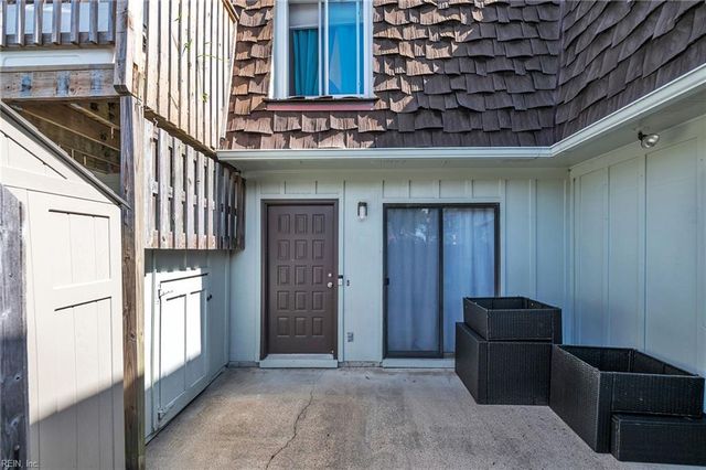 1742 Ocean Bay DR, Virginia Beach, VA 23454