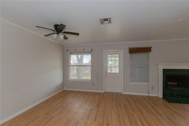 7032 Emelie, Corpus Christi, TX 78413