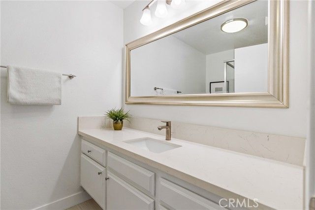 4041 Via Marisol 215, Los Angeles, CA 90042