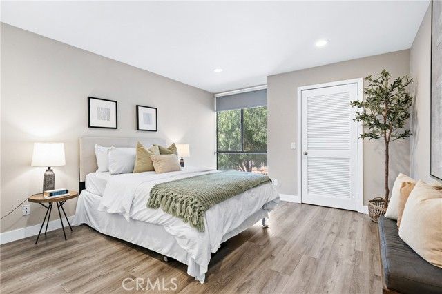 4041 Via Marisol 215, Los Angeles, CA 90042