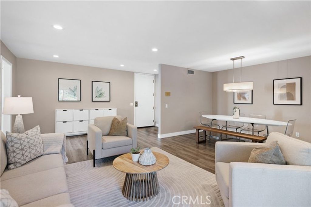 4041 Via Marisol 215, Los Angeles, CA 90042