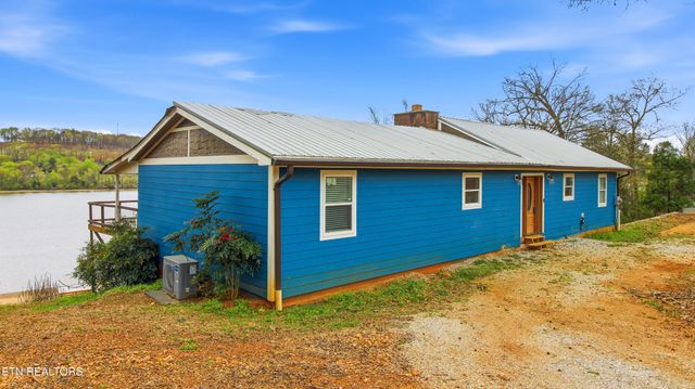 269 Lakeshore Vista Drive, Kingston, TN 37763