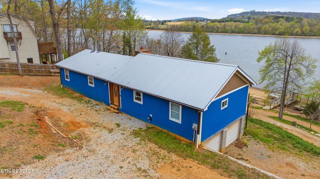 269 Lakeshore Vista Drive, Kingston, TN 37763