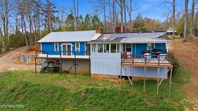 269 Lakeshore Vista Drive, Kingston, TN 37763