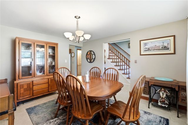 3161 Sherwood Park Drive, Springfield, OH 45505