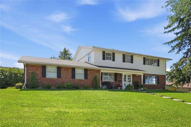 3161 Sherwood Park Drive, Springfield, OH 45505