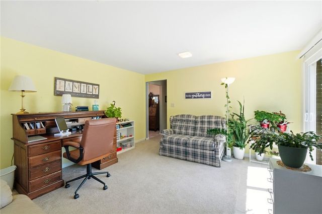 3161 Sherwood Park Drive, Springfield, OH 45505