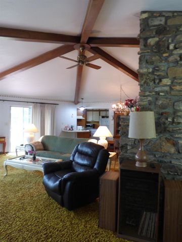 8 Aqua Drive, Cherokee Village, AR 72529