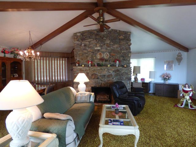 8 Aqua Drive, Cherokee Village, AR 72529