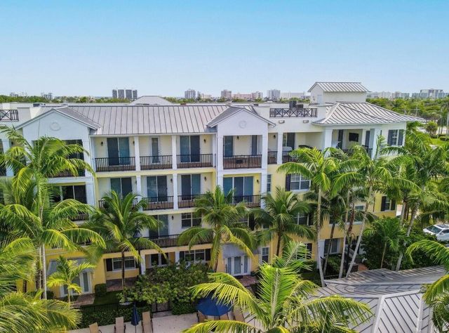 3120 Latitude Circle 303, Delray Beach, FL 33483