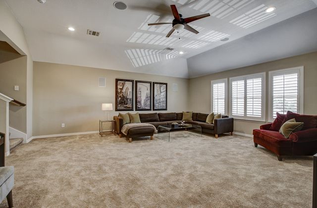7822 Glencrest Drive, Sachse, TX 75048