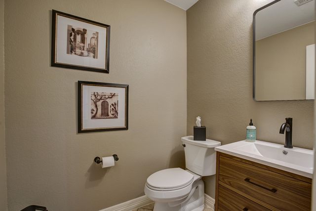 7822 Glencrest Drive, Sachse, TX 75048