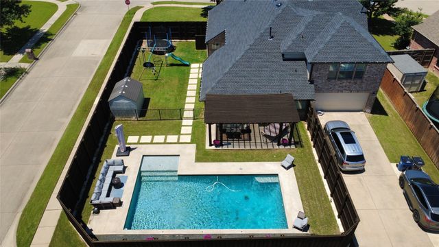 7822 Glencrest Drive, Sachse, TX 75048