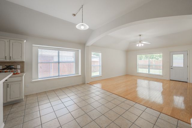 2755 Honey Suckle Drive, Grand Prairie, TX 75052