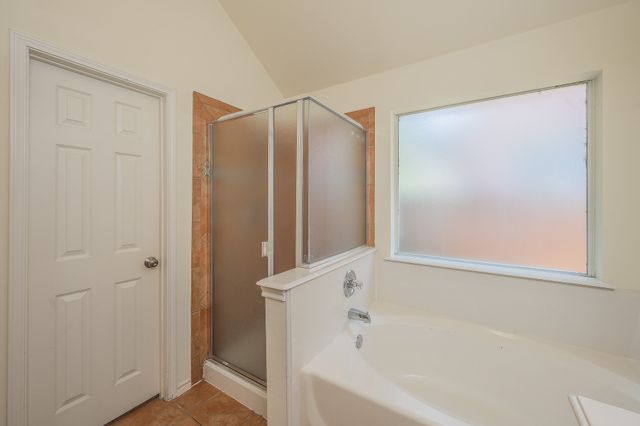 2755 Honey Suckle Drive, Grand Prairie, TX 75052