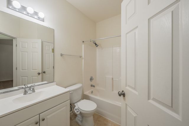 2755 Honey Suckle Drive, Grand Prairie, TX 75052