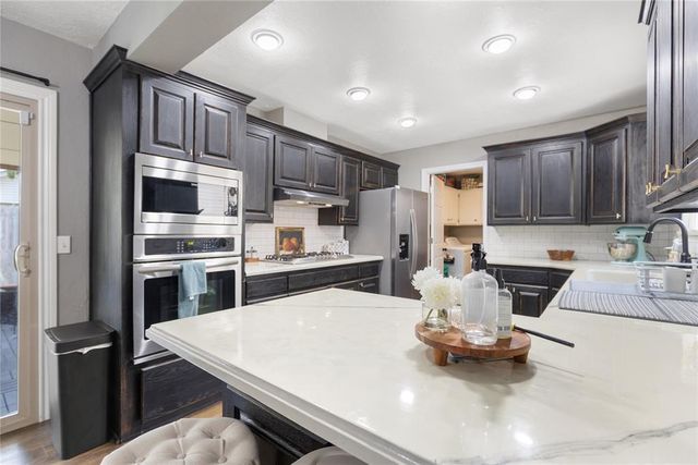 11625 SW 4th Street, Yukon, OK 73099