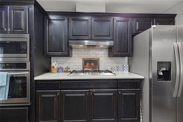 11625 SW 4th Street, Yukon, OK 73099