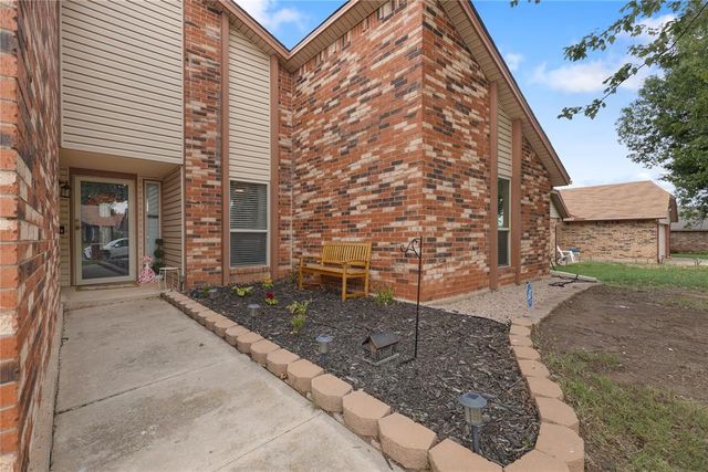 11625 SW 4th Street, Yukon, OK 73099