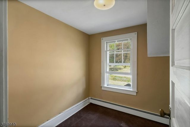 24 W Main St, Mendham Twp., NJ 07945