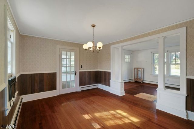 24 W Main St, Mendham Twp., NJ 07945