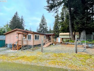 150 WOODGLEN St, Port Orford, OR 97465