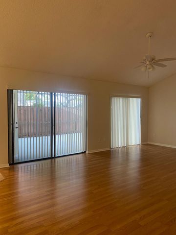 1230 Summit Pl Circle Unit C, West Palm Beach, FL 33415