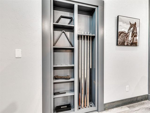 9505 Sundance Ridge Road, Yukon, OK 73099