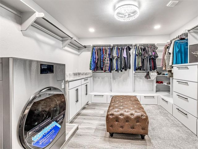 9505 Sundance Ridge Road, Yukon, OK 73099