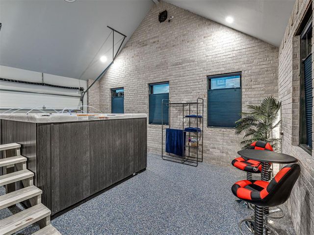 9505 Sundance Ridge Road, Yukon, OK 73099