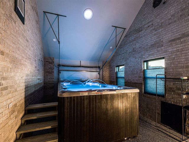 9505 Sundance Ridge Road, Yukon, OK 73099