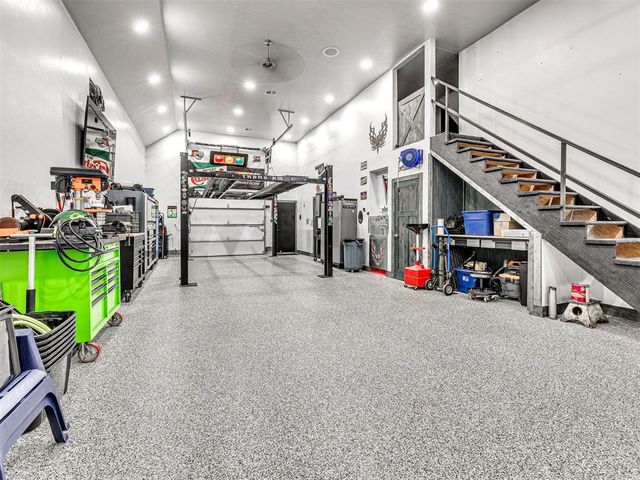 9505 Sundance Ridge Road, Yukon, OK 73099