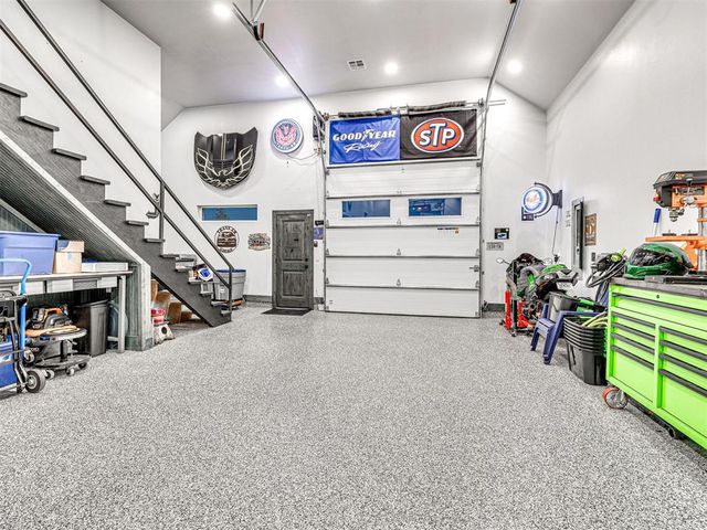 9505 Sundance Ridge Road, Yukon, OK 73099