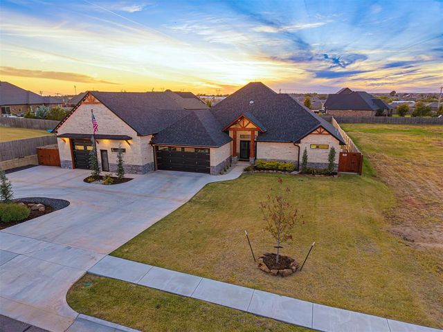 9505 Sundance Ridge Road, Yukon, OK 73099
