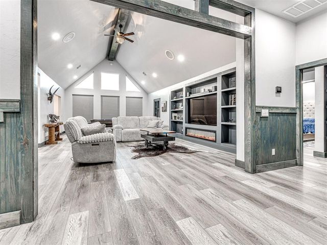 9505 Sundance Ridge Road, Yukon, OK 73099